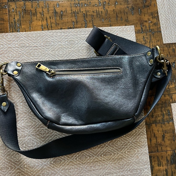 Beautiful Black Leather Crossbody Bag
